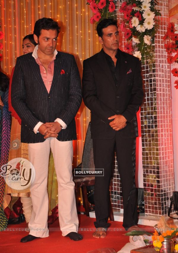 Akshay Kumar and Bobby Deol at Promotional event of film 'Thank You' at Madh Island (125336)