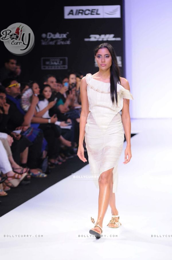 A model displays designer Vaishali's creations during the Lakme Fashion Week day 4 in Mumbai. .
