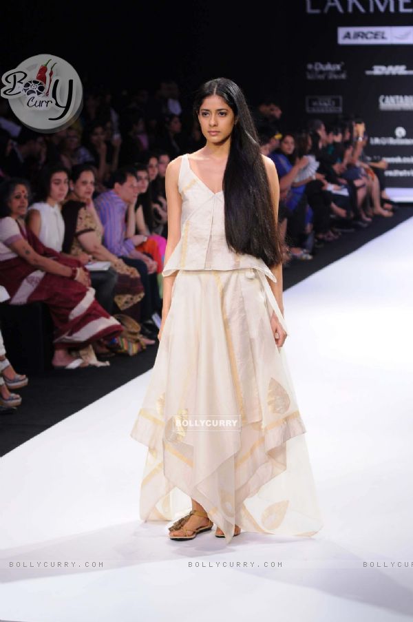 A model displays designer Vaishali's creations during the Lakme Fashion Week day 4 in Mumbai. .