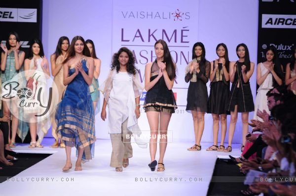 Models displays designer Vaishali's creations during the Lakme Fashion Week day 4 in Mumbai. .