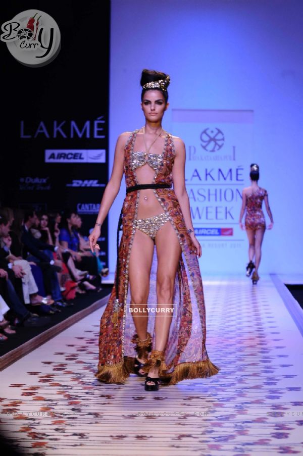 A model displays designer Priya Puri's creations during the Lakme Fashion Week day 4 in Mumbai. .
