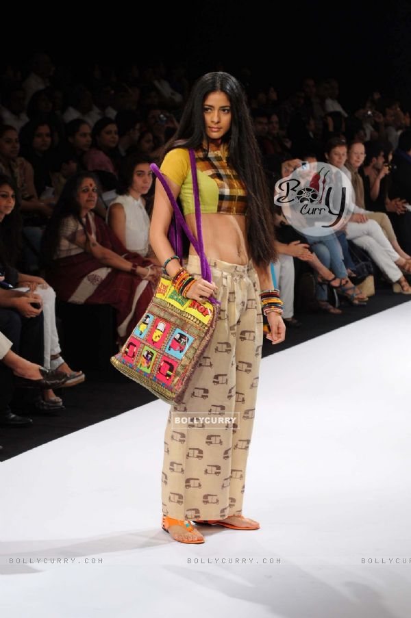 A model displays designer Sabashe by Sabah Khan's creations during the Lakme Fashion Week day 4 in Mumbai. .