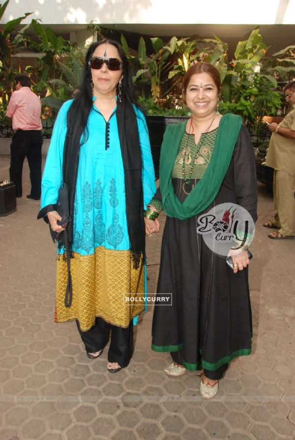 Ila Arun at Rekha Bharadwaj's play premiere show at Prithvi. .