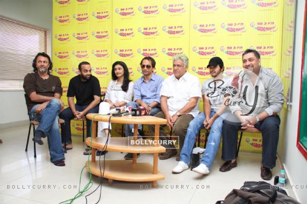 Cast and crew at Radio Mirchi premiere the music of movie 'Teen Thay Bhai' (126832)
