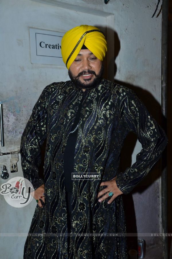 Daler Mehndi on the set of Comedy Circus. .