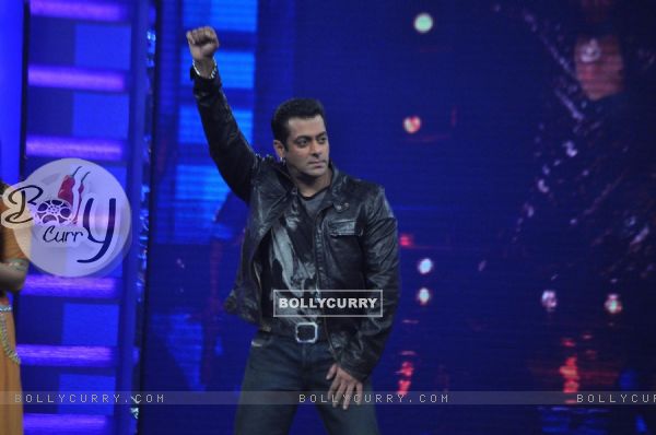 Salman Khan on the sets of Guinness World Records at RK Studios