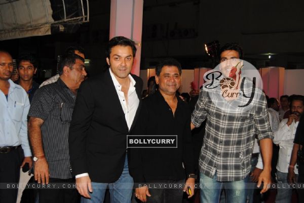 Anees Bazmee with Akshay and Bobby at Premiere of Thank You movie at Chandan, Juhu, Mumbai (129293)