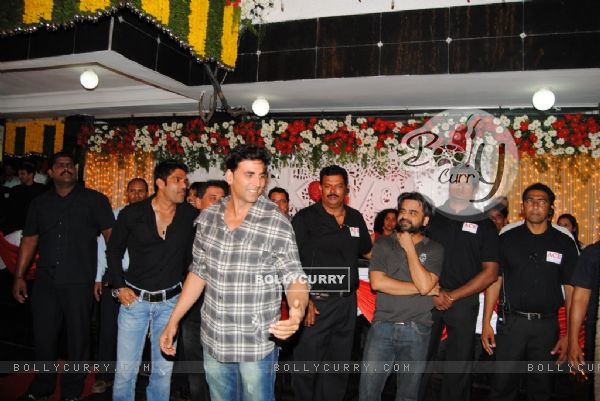 Akshay Kumar at Premiere of Thank You movie at Chandan, Juhu, Mumbai