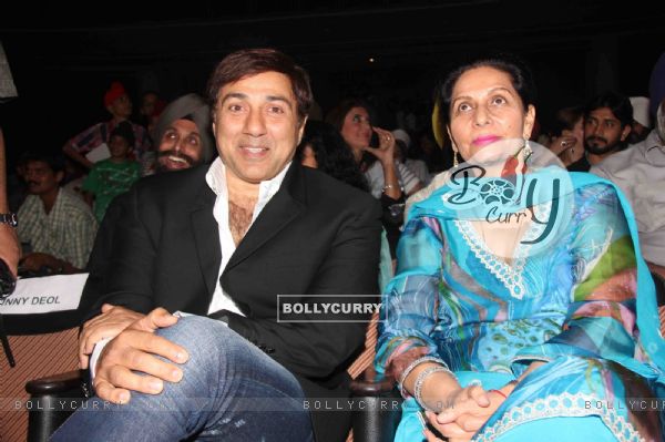 Parineet Kaur and Sunny Deol at Baisakhi Di Raat celebration by Punjab cultural