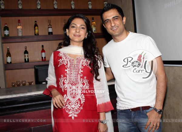 Juhi Chawla and Sanjay Suri at music launch of film 'I Am' (130685)