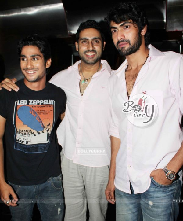 Abhishek, Prateik and Rana Daggubati at special screening of movie 'Dum Maaro Dum' at PVR Juhu (131352)