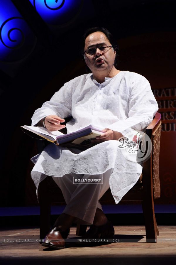 Farooque Shaikh at Tagore Literature Awards at Ravindra Natya Mandir