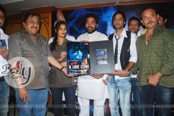 Cast and crew at A strange Love Story film music launch at Juhu (133368)