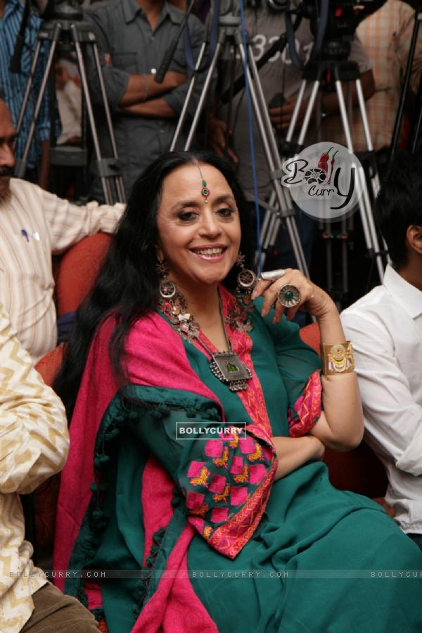 Ila Arun at press meet of Film 'West is West'