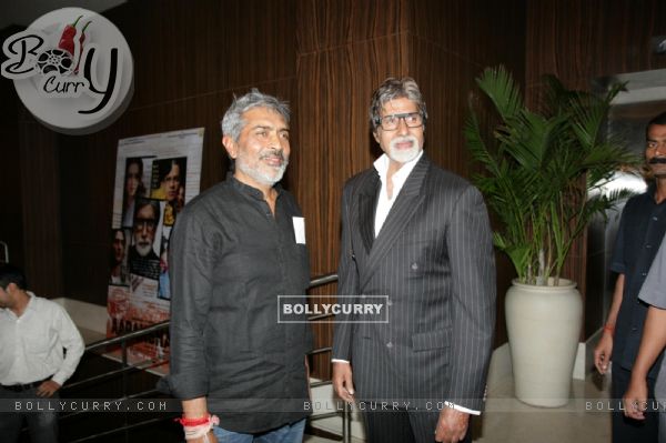 Amitabh Bachchan and Prakash Jha at film 'Aarakshan' first look launch at Hotel Novotel in Juhu, Mum (137531)