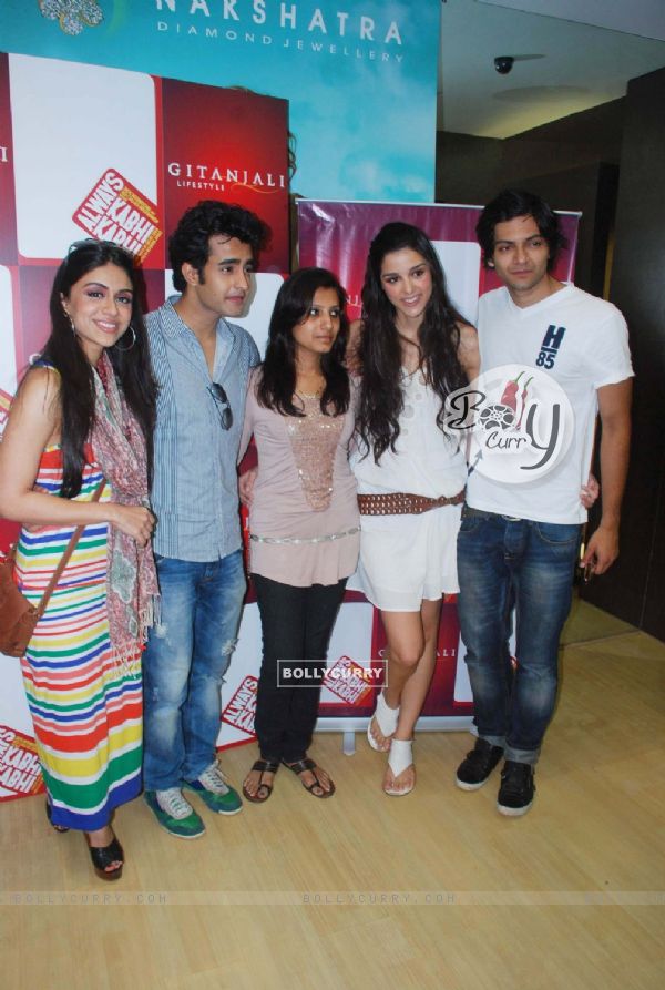 Always Kabhi Kabhi cast Ali, Giselle, Zoa and Satyajeet at Gitanjali D'damas new collection launch (138310)