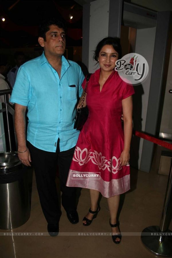Tisca Chopra at Premiere of the Movie Always Kabhi Kabhi at PVR, Juhu