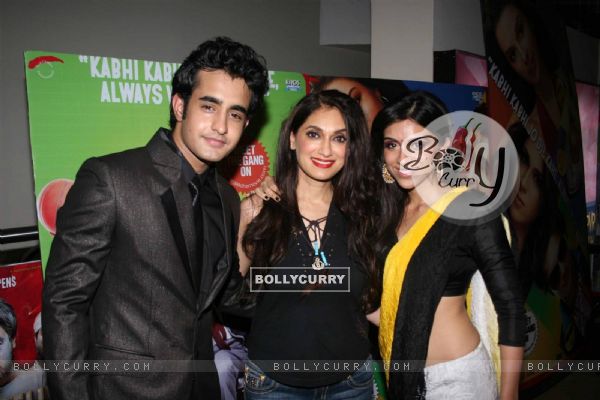 Zoa Morani and Satyajeet Dubey at Premiere of the Movie Always Kabhi Kabhi at PVR, Juhu