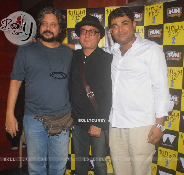 Vinay Pathak and Amol Gupte at Bheja Fry 2 premiere at Fun (138560)
