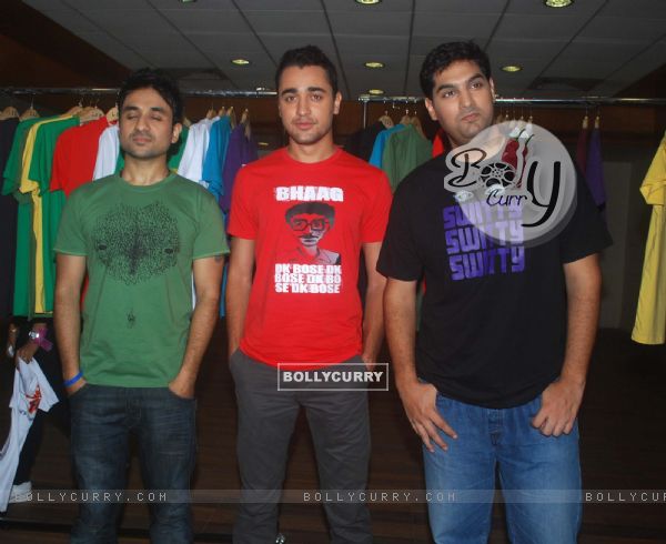 Imran Khan, Vir Das and Kunal Roy Kapoor launches Tshirts of Delhi Belly (138879)