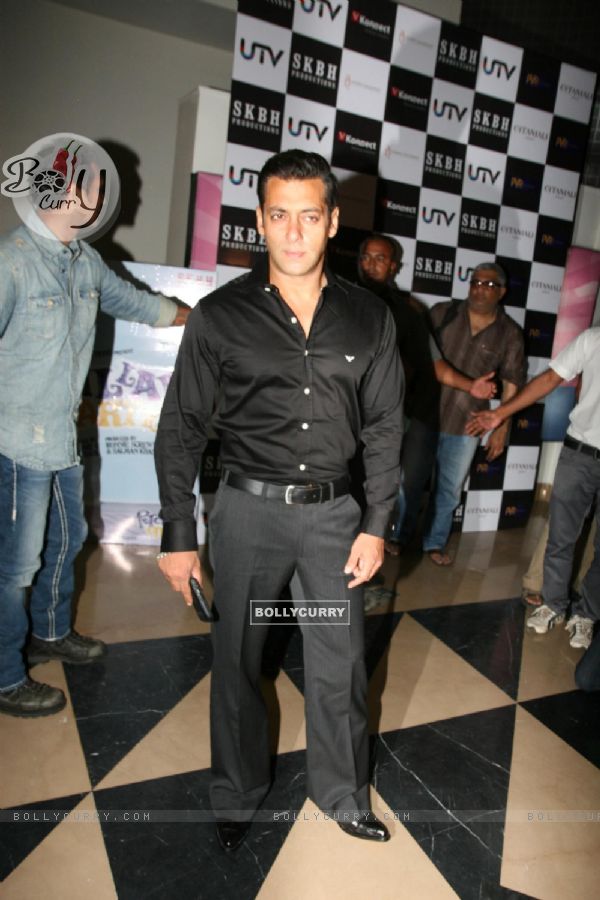Salman Khan at Premiere of movie 'Chillar Party'