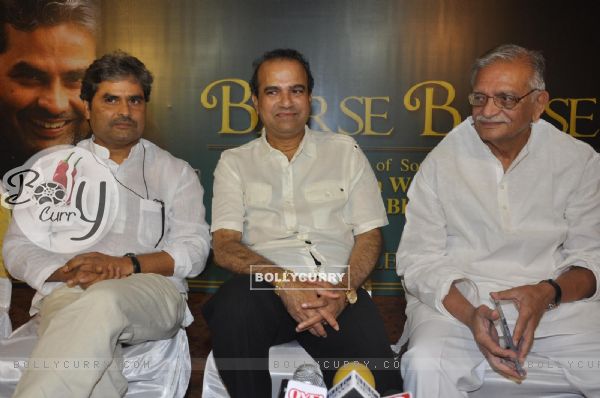 Gulzar, Vishal Bhardwaj and Suresh Wadkar at the launch of Barse Barse album at Santacruz