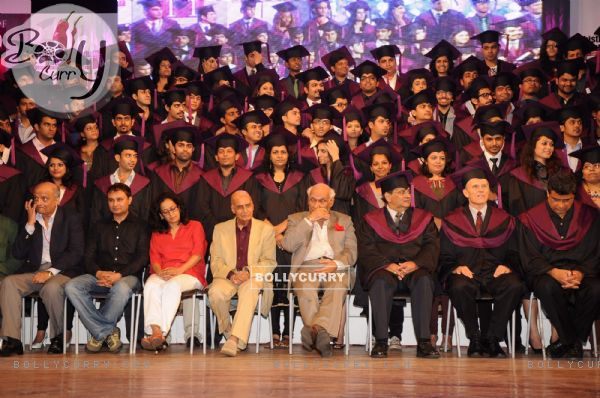 Yash Chopra at Subhash Ghai film school Whistling Woods 4th convocation ceremony at St Andrews