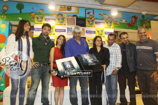 Cast and crew at DVD launch of movie Haunted at planet M (147162)