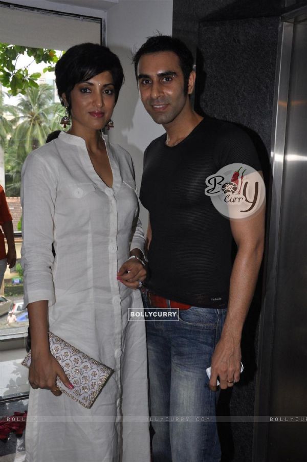 Sandip Soparrkar & Jesse Randhawa at 'VIBRATIONS THE WELLNESS ZONE' by Vrinda J Mehta