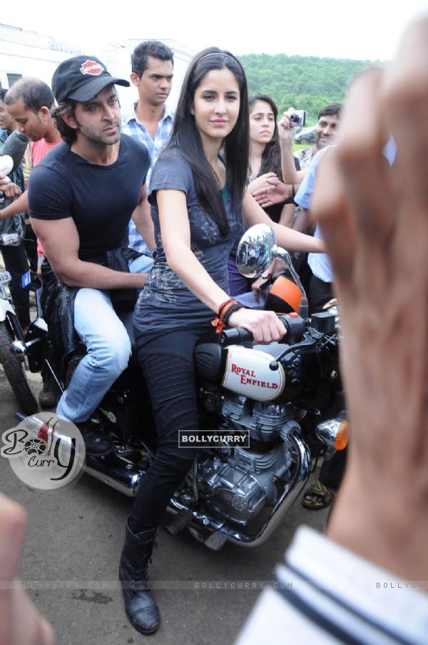 Katrina Kaif takes Hrithik Roshan for a ZNMD Bike Ride