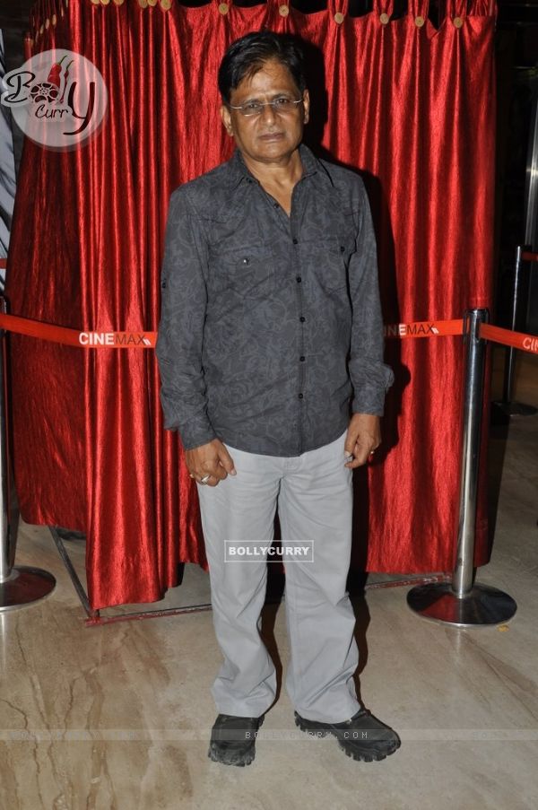 Raghuvir Yadav at premiere of movie 'Gandhi To Hitler' at Cinemax