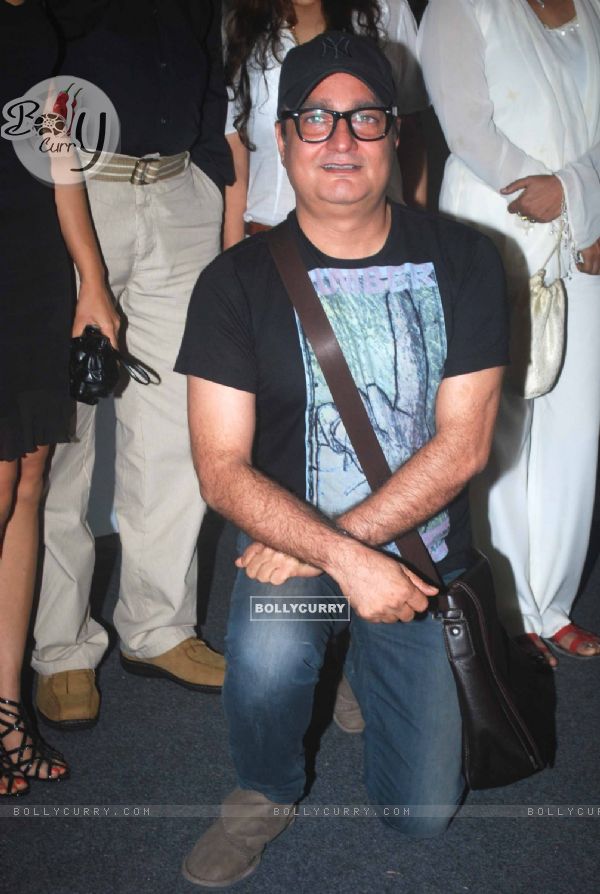Riya Sen and Vinay Pathak grace the screening of Tere Mere Phere at the launch of 'Open Door Films Ltd' at Cinemax (152435)