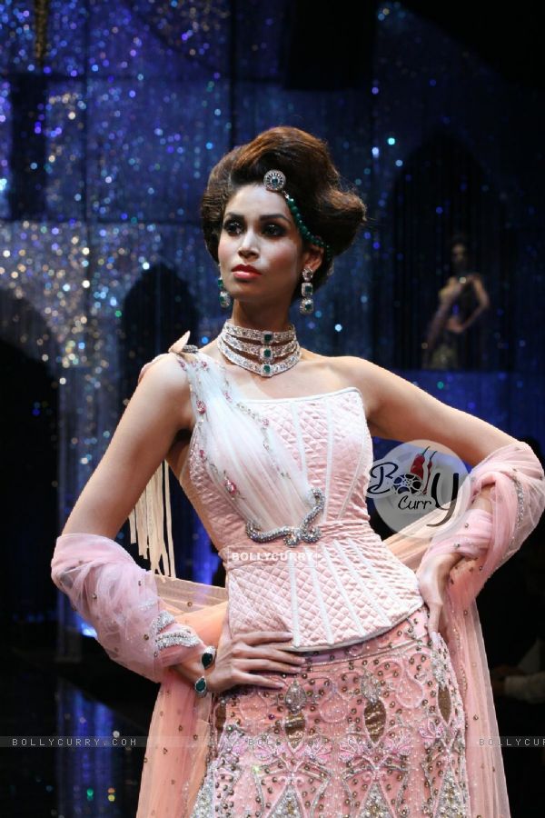 India International Jewellery Week (IIJW) 2011 Finale Show