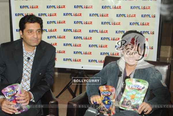 Darsheel Safary and Manish Newar CMD of Kool Kidz at the launch of FyrFlyz. .