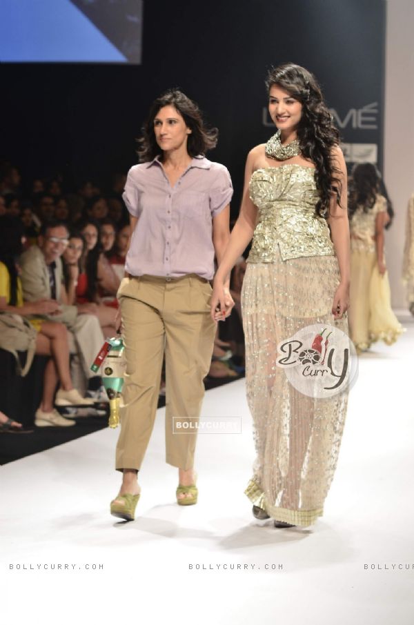 Model with designer Rina Dhaka's collection during the first day of Lakme fashion week winter/festive 2011, in Mumbai. .