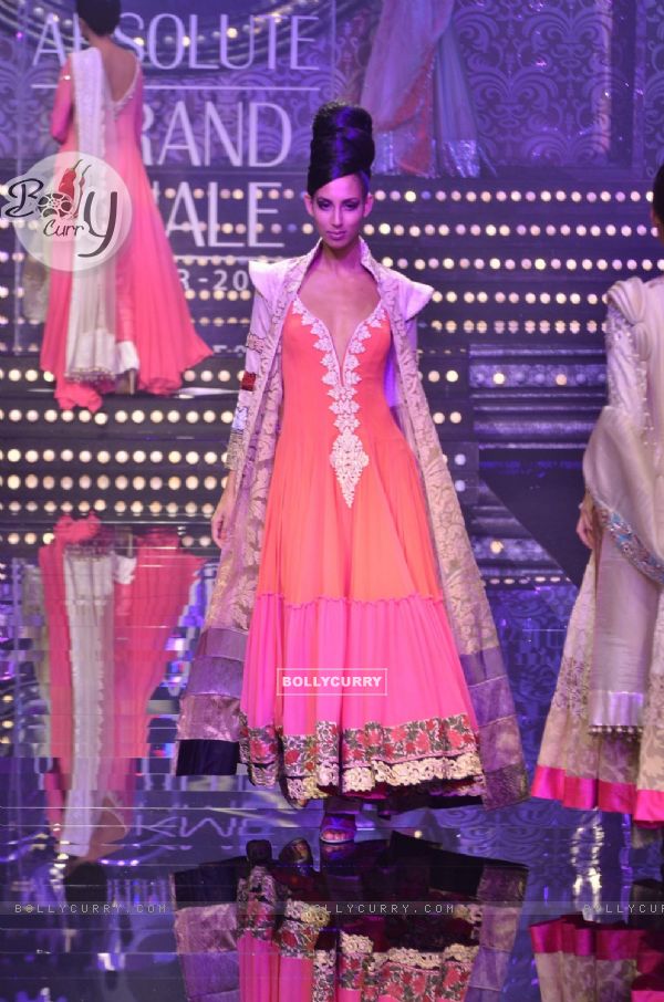 Model showcase creation by designer Manish Malhotra during the Lakme Fashion Week Day 5 in Mumbai. .