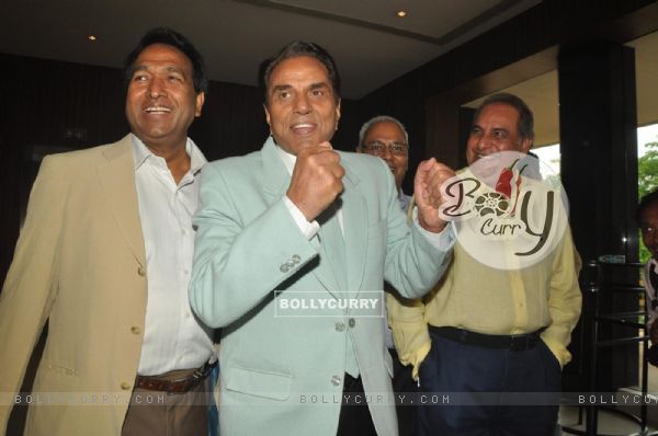 Dharmendra launch YUMMY CHEF 'Heat and Eat' at Novetal Hotel