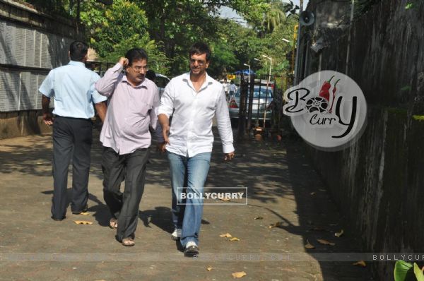 Javed Jaffrey at Producer Surinder Kapoor funeral at Vile Parle in Mumbai