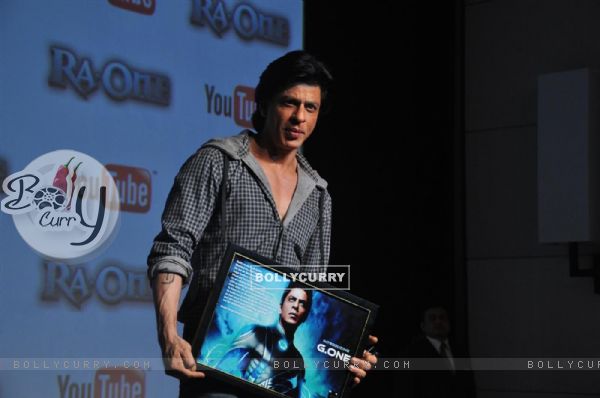 Shah Rukh Khan launched custom built movie channel on YouTube for his upcoming film 'Ra.One' (161047)