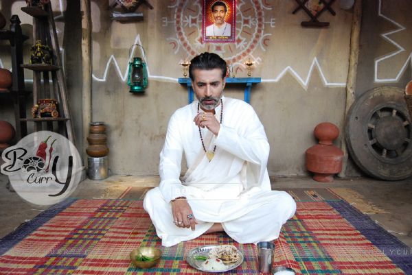 Narendra Jha as Nityananda Swami in tvshow Havan