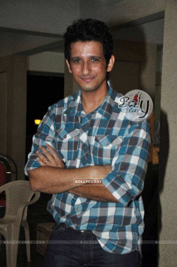 Sharman Joshi grace Sanjay Dutt's Mata Ki Chowki in Bandra