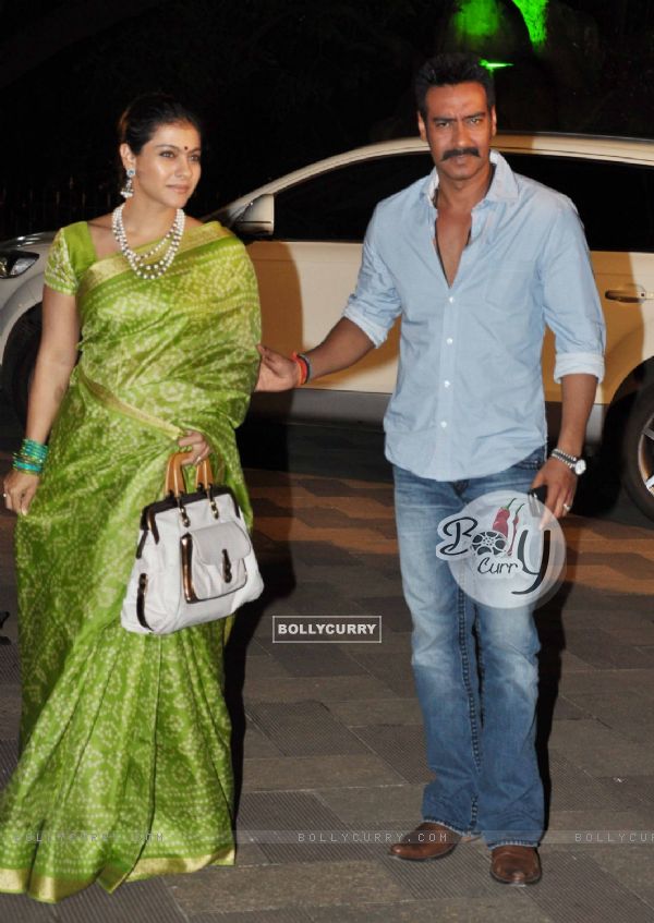 Ajay and Kajol grace Sanjay Dutt's Mata Ki Chowki in Bandra