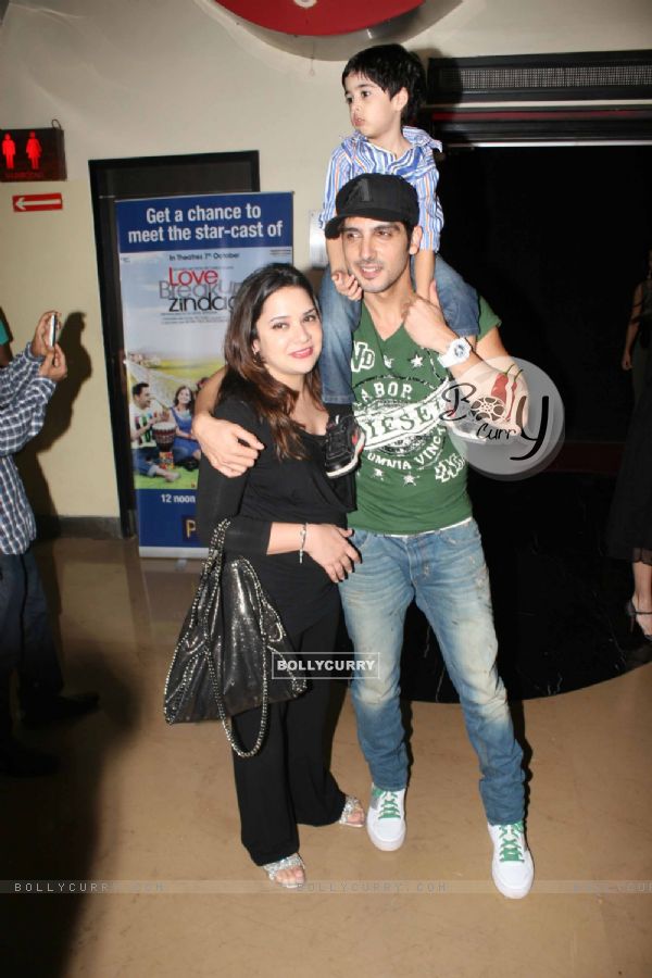 Zayed Khan with wife and son at Premiere of movie 'Love Breakups Zindagi' at PVR (163161)