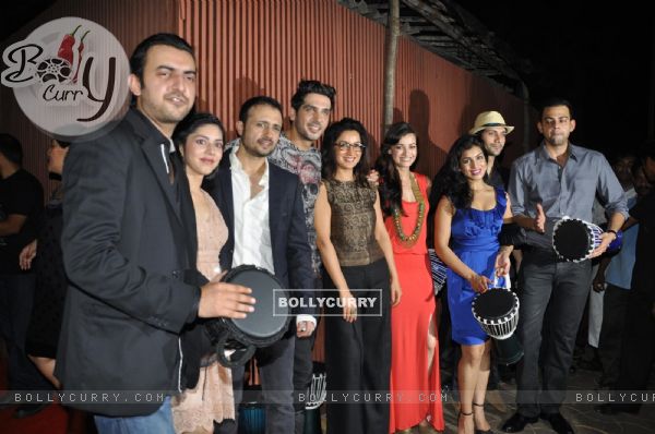 Cast and Crew at Success party of film 'Love Breakups Zindagi' at Aurus Pub in Juhu, Mumbai (163305)