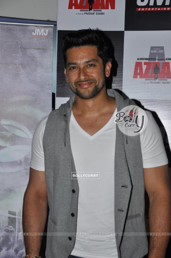 Aftab Shivdasani at Premiere of film 'Aazaan' at PVR Cinemas in Juhu, Mumbai