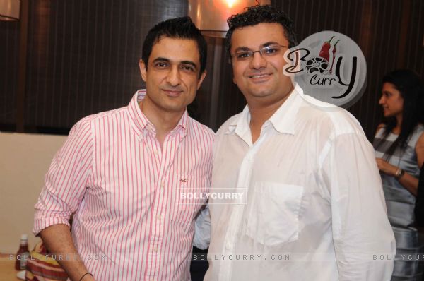 Sanjay Suri with Mehul Bhuta at launched of Anita Dongre desert cafe - Schokolaade at Khar