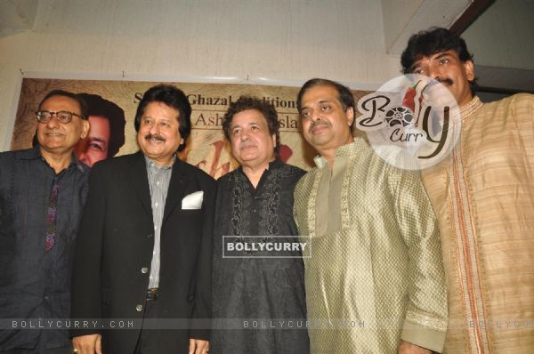 Ghazal singer Ashok Khoslas new album 'Ishq ke Aage' released by singer Pankaj Udhas