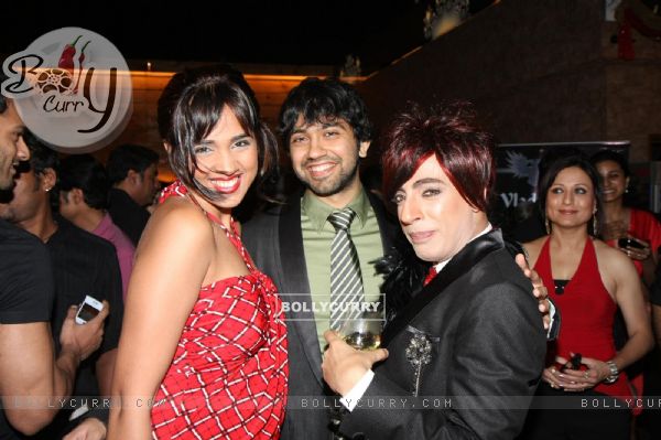 Mouli grace Rohit Verma's birthday bash with fashion show 'Hare' at Novotel
