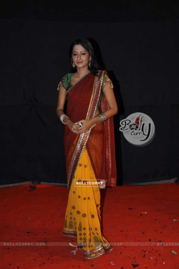 Anjum Farooqi at Red Carpet of Golden Petal Awards By Colors in Filmcity, Mumbai