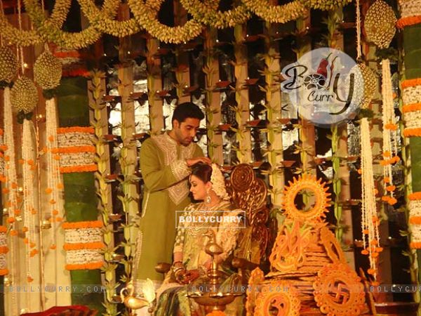 Aishwarya Rai and Abhishek Bachchan in Ash's baby shower ceremony